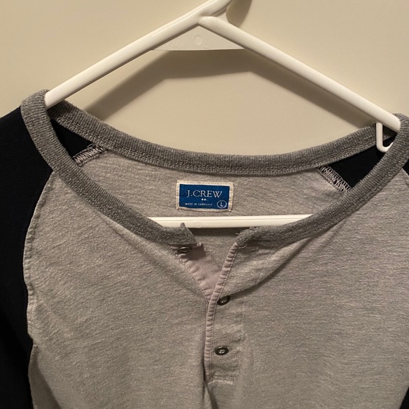 Men’s long sleeve Henley - Picture 2 of 2